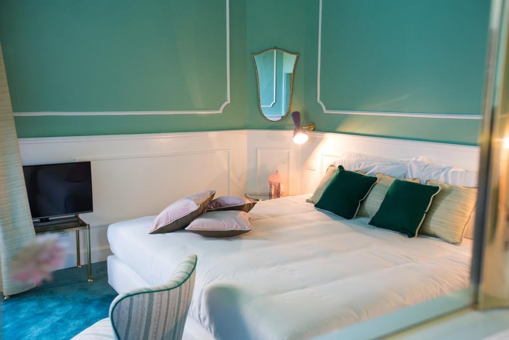 Adastra Suites Florencia Habitación foto