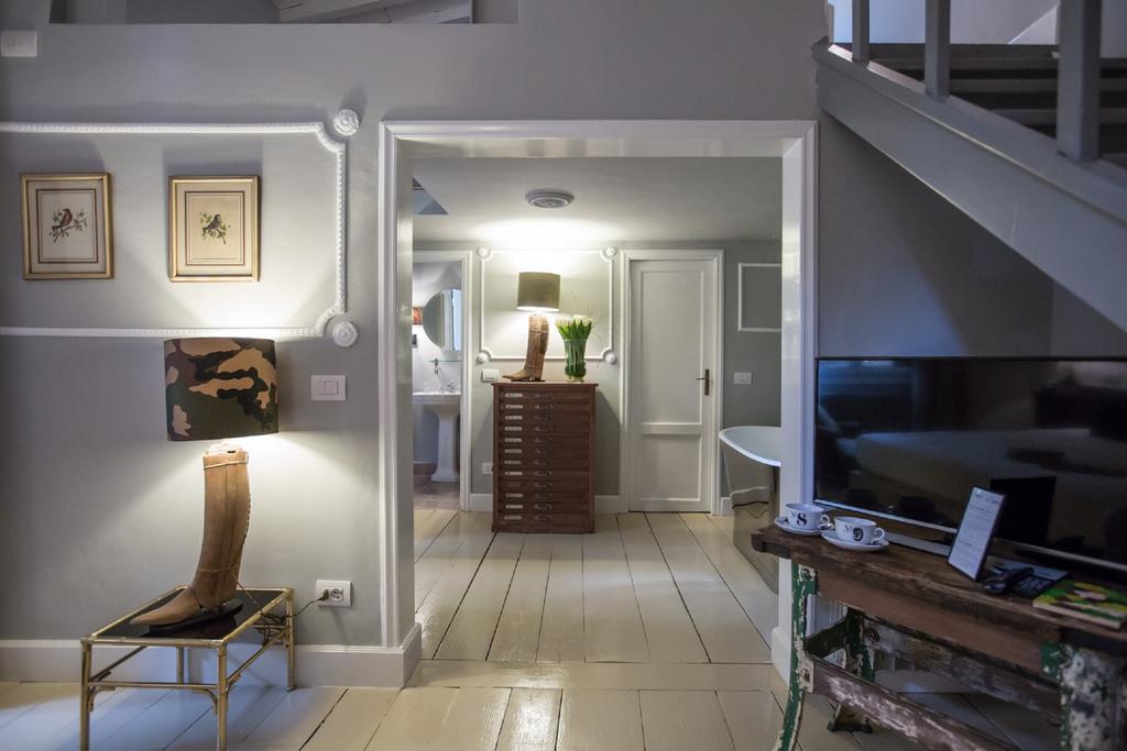 Adastra Suites Florencia Habitación foto