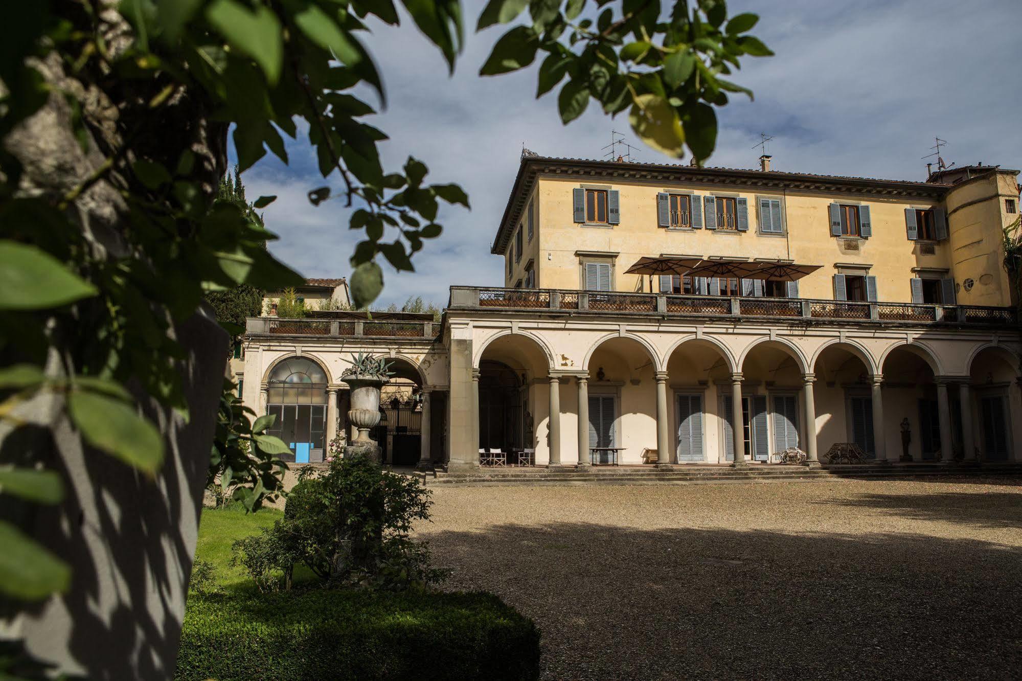 Adastra Suites Florencia Exterior foto